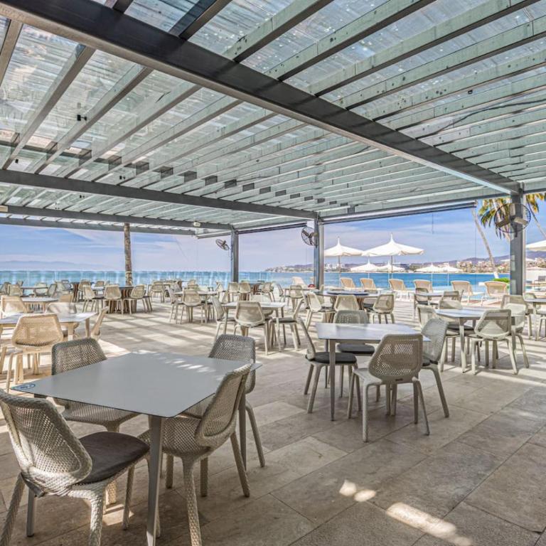 4-bed beachfront Lux Apartment - Apartamento - 22