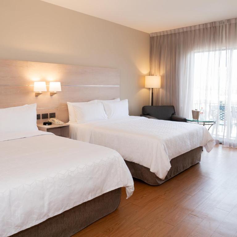 Holiday Inn Express - Monterrey - Tecnologico by IHG - Habitación Estándar - 2 camas grandes - 4
