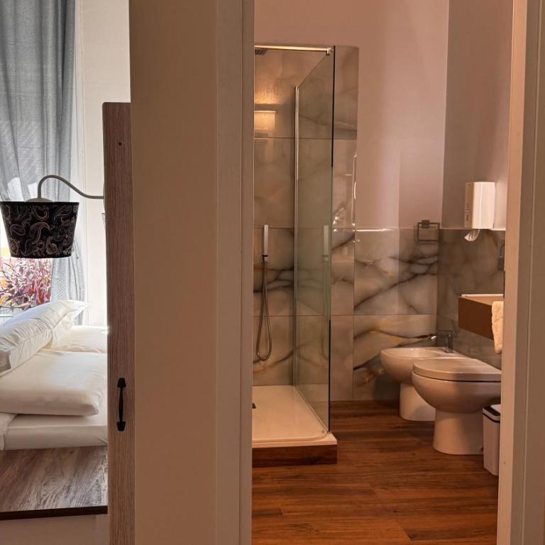 Bed and Chic art rooms - Superior Double Room - 3