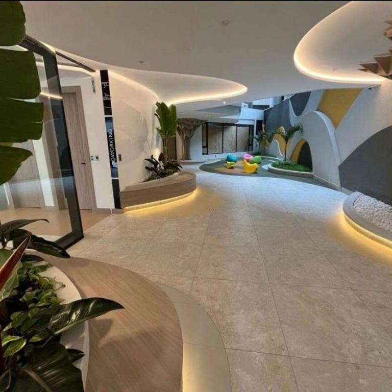 Sensory Shelter in front of La Carolina with Jacuzzi - One-Bedroom Apartment - 34