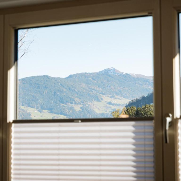 Apart Dahoam - Deluxe Apartment with Three-Bedroom and Mountain View - 26