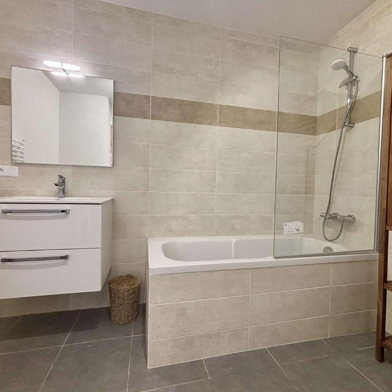 Soldanelles A15 : Votre cocon lumineux au centre de Châtel - Appartamento con 3 Camere da Letto - 26
