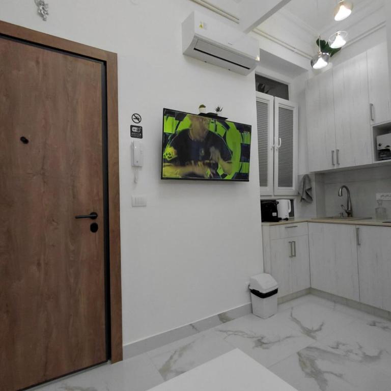 Angel Suites - One-Bedroom Apartment - 7