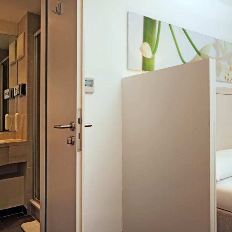 H+ Hotel München - Comfort Doppelzimmer - 9