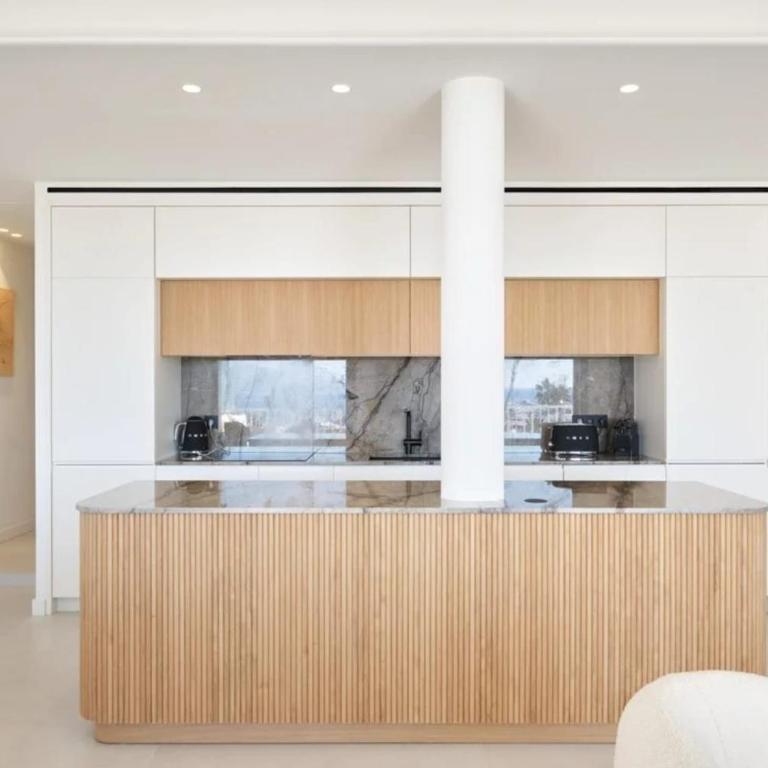 REF 2028 Croisette - Superbe appartement avec vue panoramique sur la mer - Appartement - 7