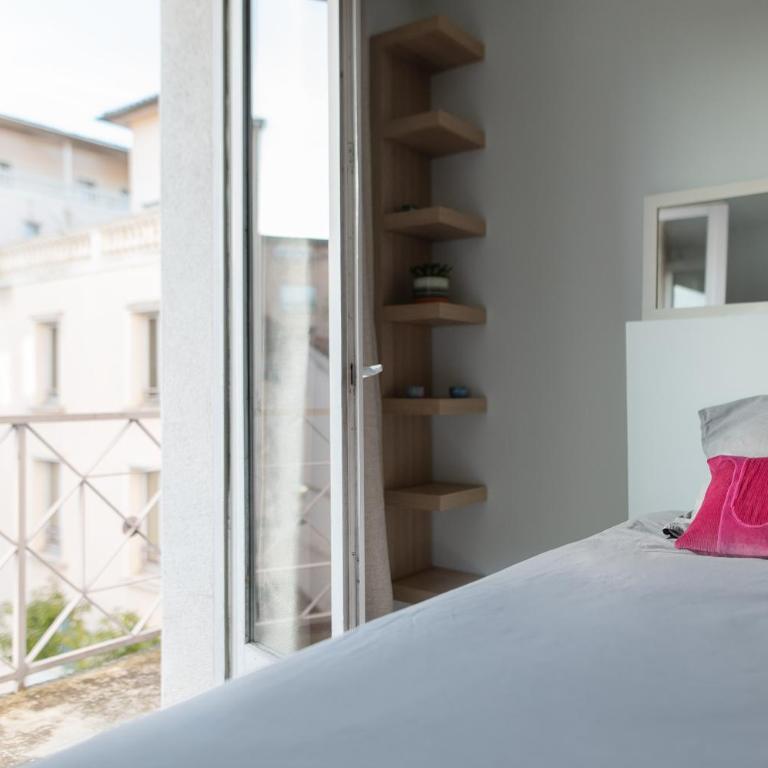 T2 Havre de Paix centre ville Toulouse - Parking privé - Métro & TRAM Palais de justice 2min - One-Bedroom Apartment - 24