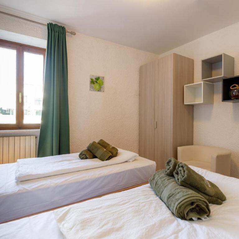 Residence Rustico - Appartamento con 2 Camere da Letto e Balcone - 9