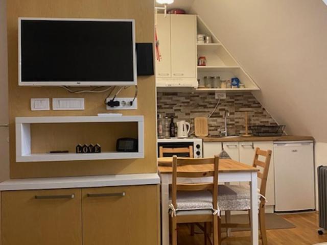 Apartments Pavle - Studio Apartment - 2