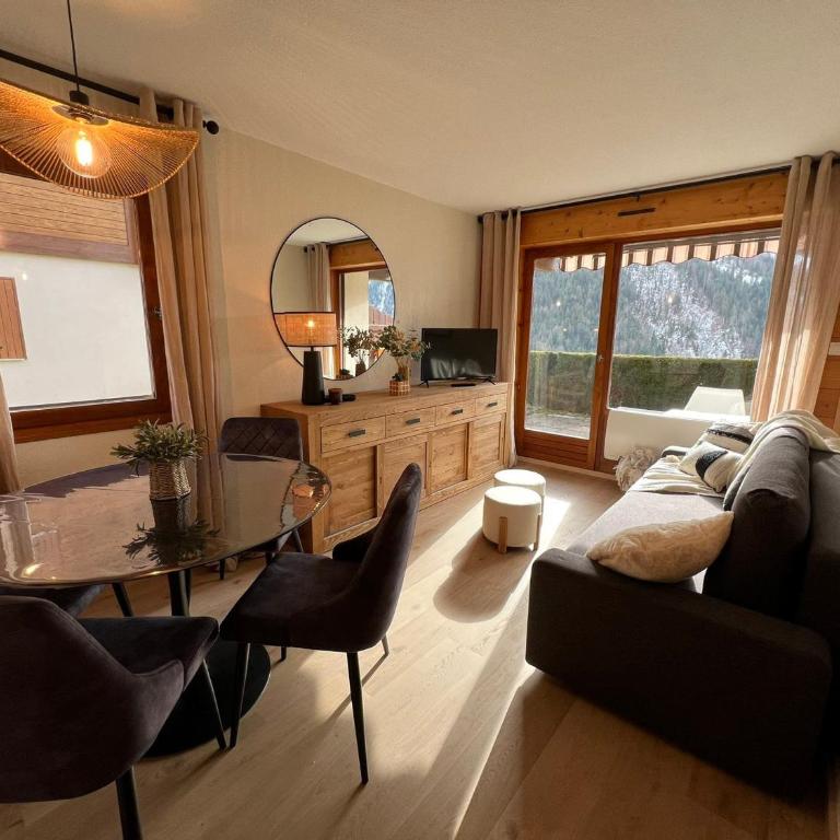 T2 design et cosy à La Clusaz avec terrasse sud et garage privé - FR-1-459-235 - Apartment - 1