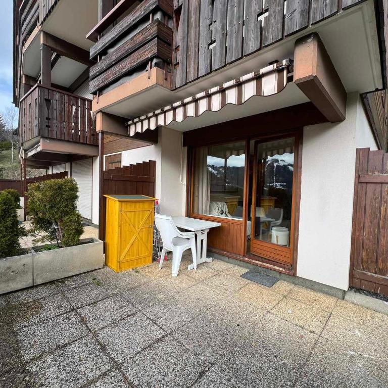 T2 design et cosy à La Clusaz avec terrasse sud et garage privé - FR-1-459-235 - Apartment - 16