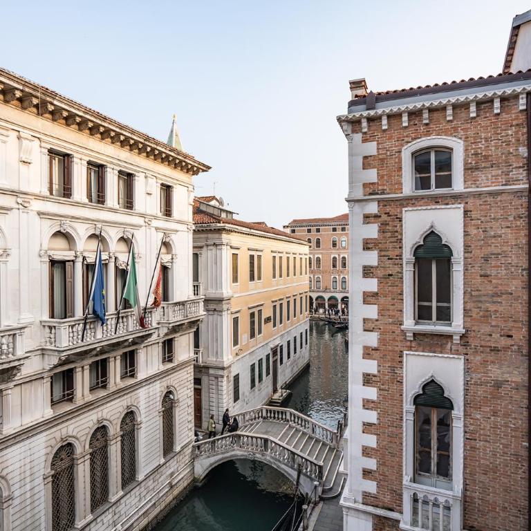 Residenza San Marco " La Padrona" - Camera Matrimoniale con Vista Canale - 1