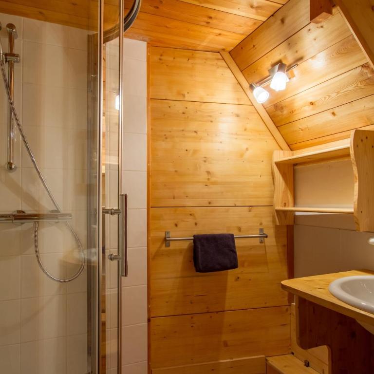 Le Queyrellin hameau des Chazals Nevache Hautes Alpes - Chalet - 7