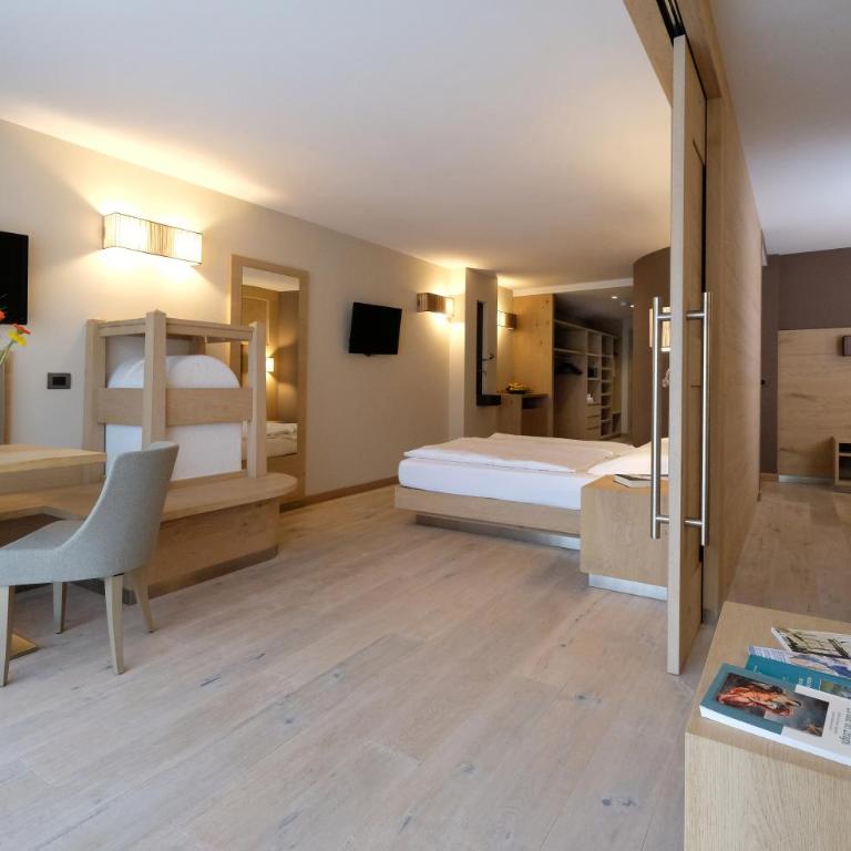 Design & Suite Hotel Ciarnadoi - Suite Familiare - 4