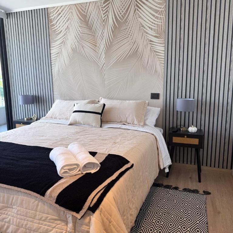 HOM I Comodo y elegante tu hogar temporal en Av Las Condes - Apartment - 1