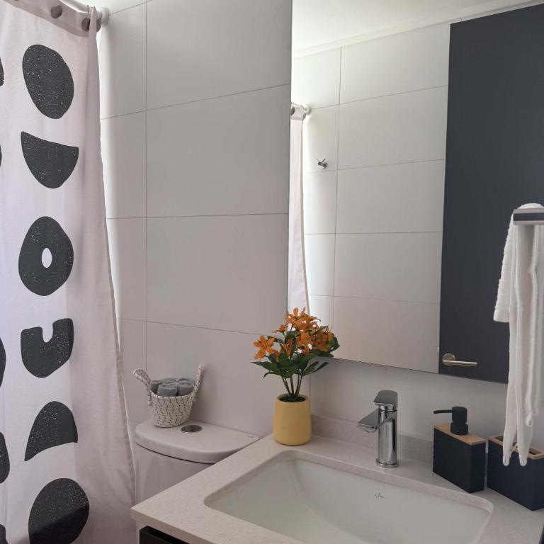 HOM I Comodo y elegante tu hogar temporal en Av Las Condes - Apartment - 28