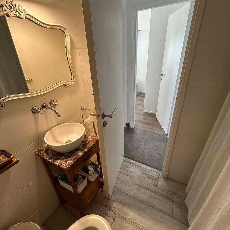 Luminoso departamento en Playa Grande - One-Bedroom Apartment - 4