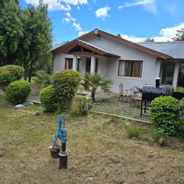 Valkara Patagonia - Three-Bedroom House - 1