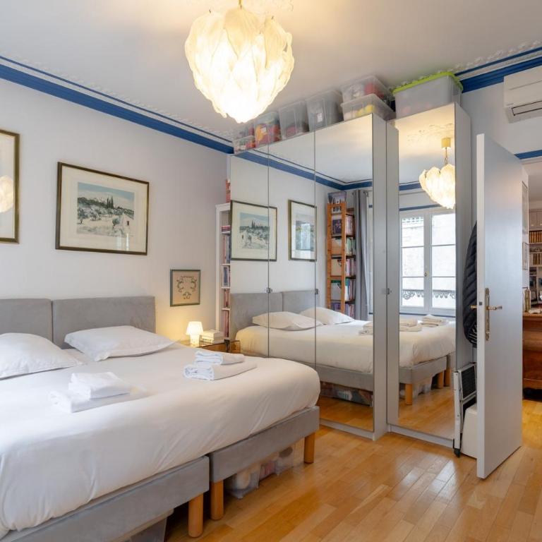 Elegant 2 Bd with AC Golden Triangle Location - Appartement - 5