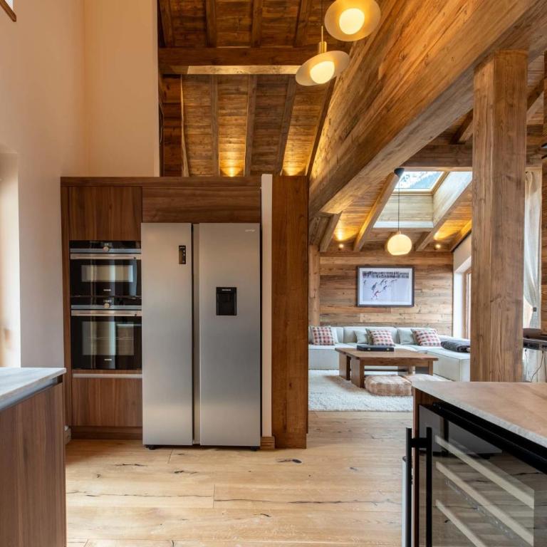 Chalet Yolo with Pool and Spa - Chalet - 16
