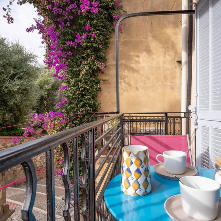 LE COEUR DU SUQUET avec petit balcon et belle vue - Appartement 1 Chambre avec Terrasse - 10