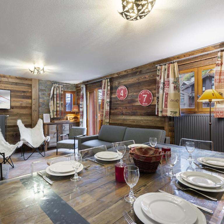 Appartement familial, proche des pistes, avec piscine et spa - Appartement 4 Chambres - 13