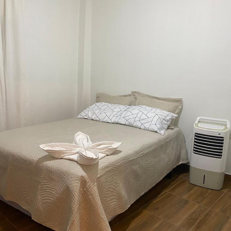 Catamayo casa en renta - Casa de 3 dormitorios - 2