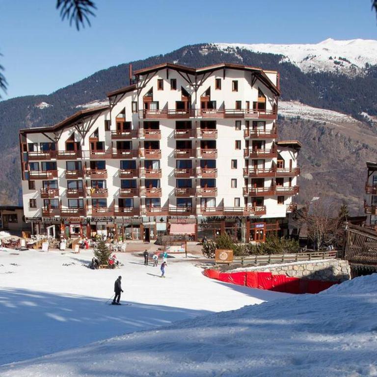 Appartement rénové au centre de La Tania avec parking - FR-1-568-47 - Apartment - 10