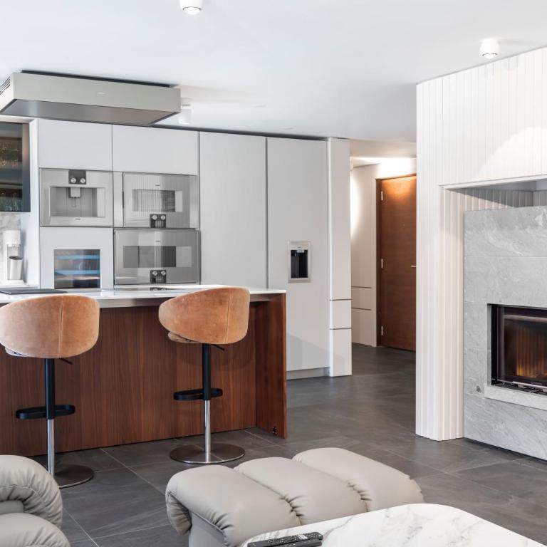 Luxury Residence Colosseo Zermatt - Apartamento Superior - 9
