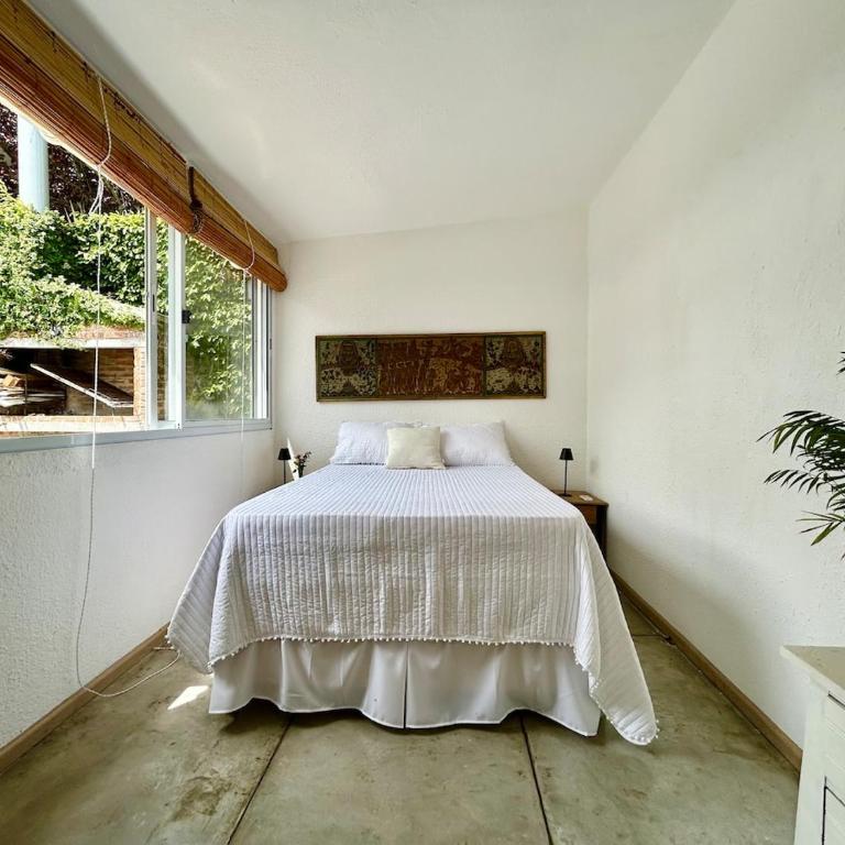 Casa entera, 3 dormitorios, diseño y jardín con parrillero - Three-Bedroom Home - 21