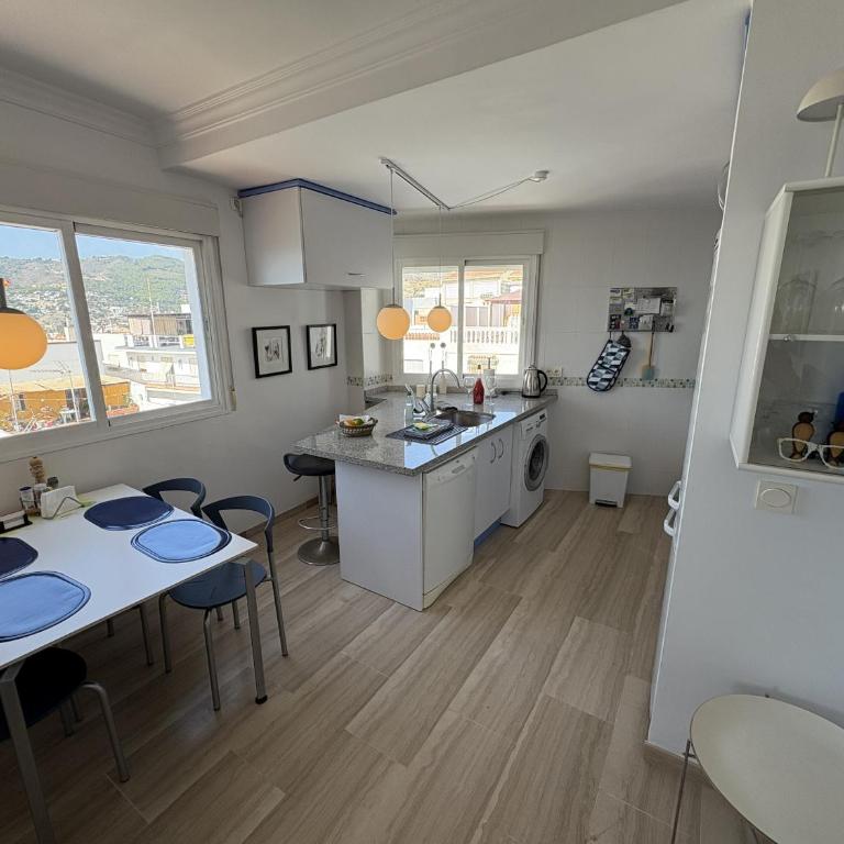 Maravillas Sur - Two-Bedroom Apartment with View - 5