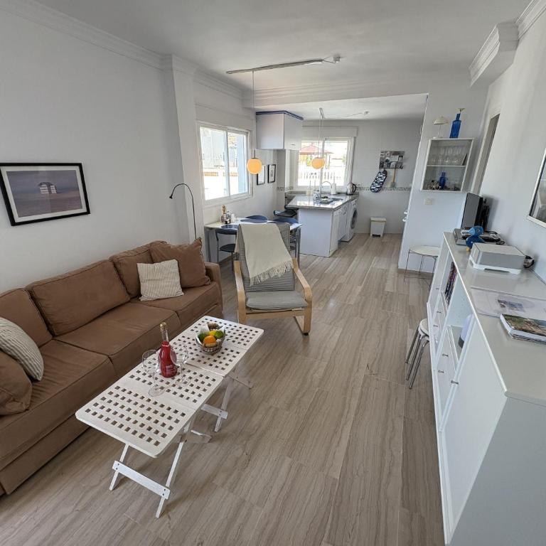 Maravillas Sur - Two-Bedroom Apartment with View - 8