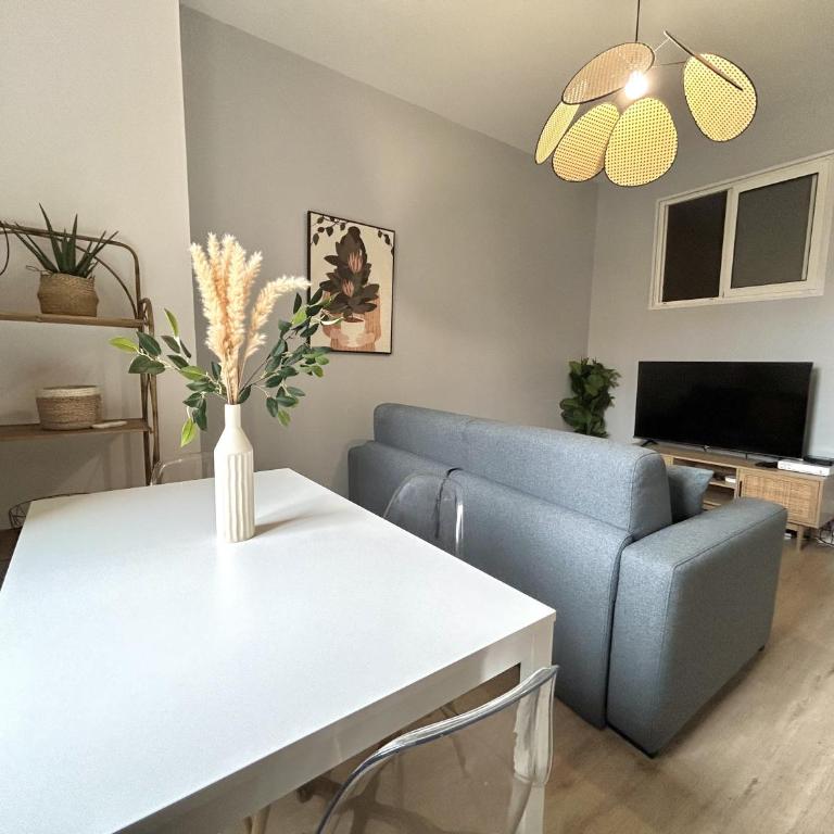 037-St Denis 1, Appart 2 chambres,Centre ville - Appartement 2 Chambres - 11