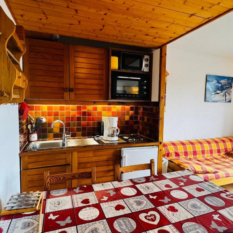 Studio cabine aux Saisies, 5 pers, balcon sud - Studio - 5