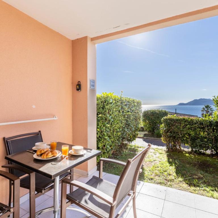 LB Vacation Rentals I Bright 1BR, Minutes from the Beach with Sea and Mountain View - Appartement 1 Chambre - 6