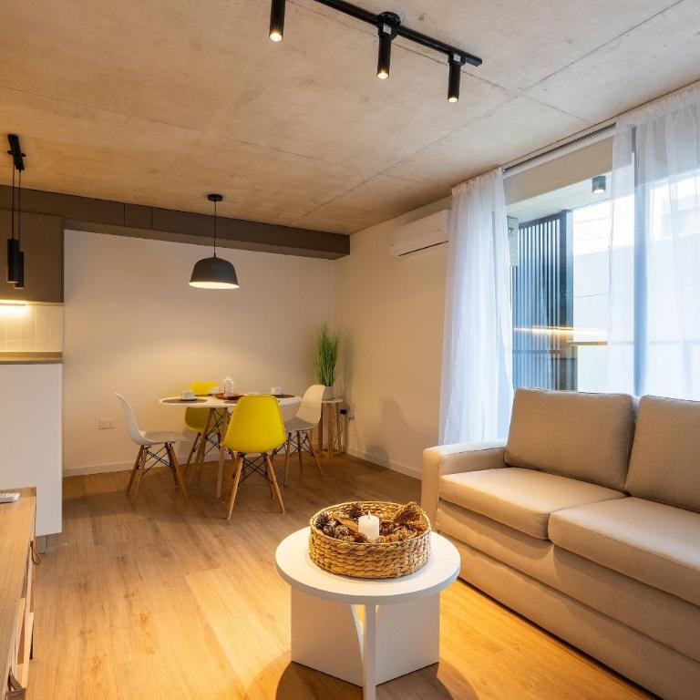 Live Smart - Apartment with Balcony - 4