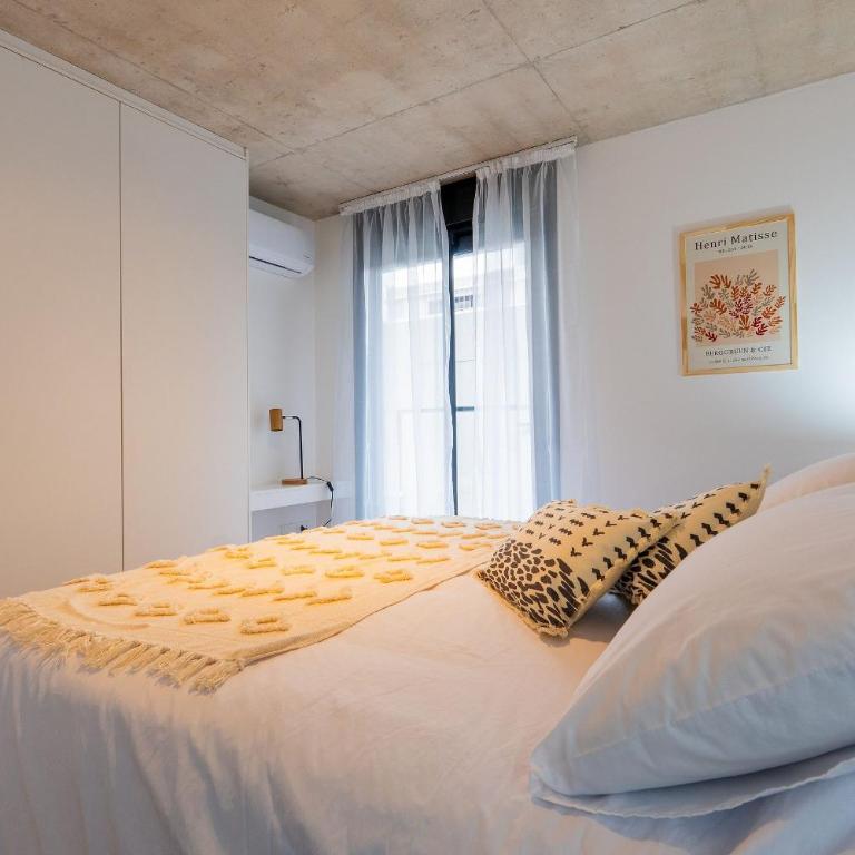 Live Smart - Apartment with Balcony - 8