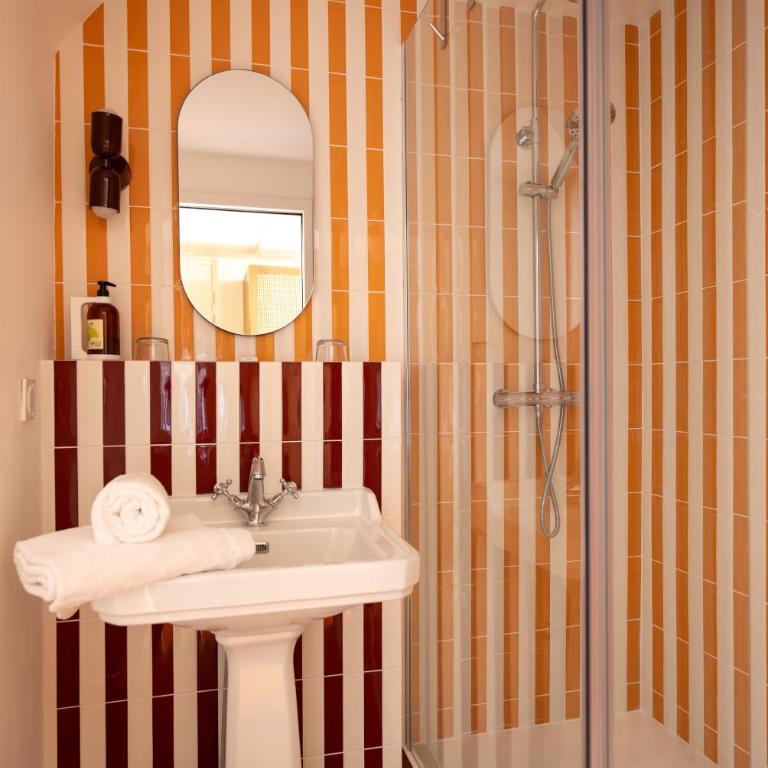 Boutique Hôtel La Baignoire - Habitación Superior - 5