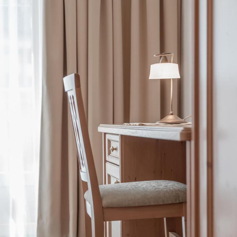 Hotel Garni Alpenresidenz Zimmer & Aparts - Deluxe Apartment mit 2 Schlafzimmern - 12