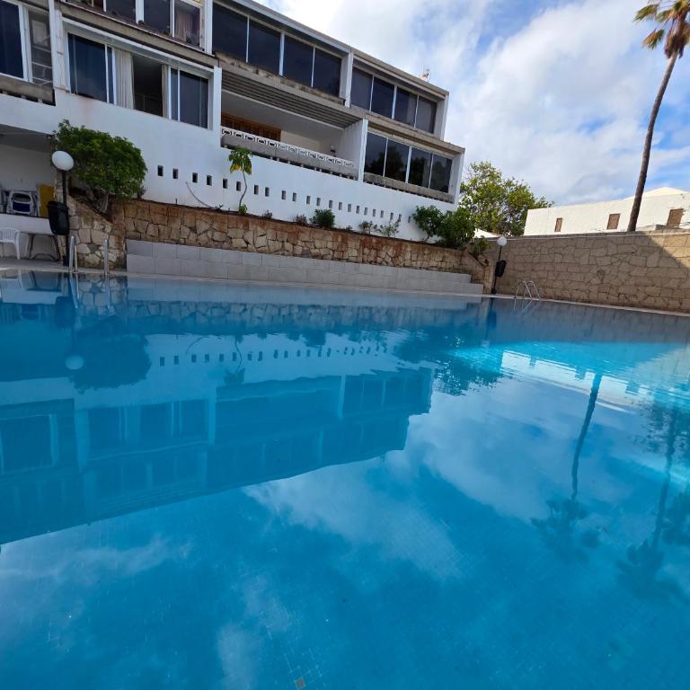 Apartment Jacaranda 2 by sea and beach, pool, very central, dishwasher, Wifi, fantastic seaview - Apartamento de 2 dormitorios - 35