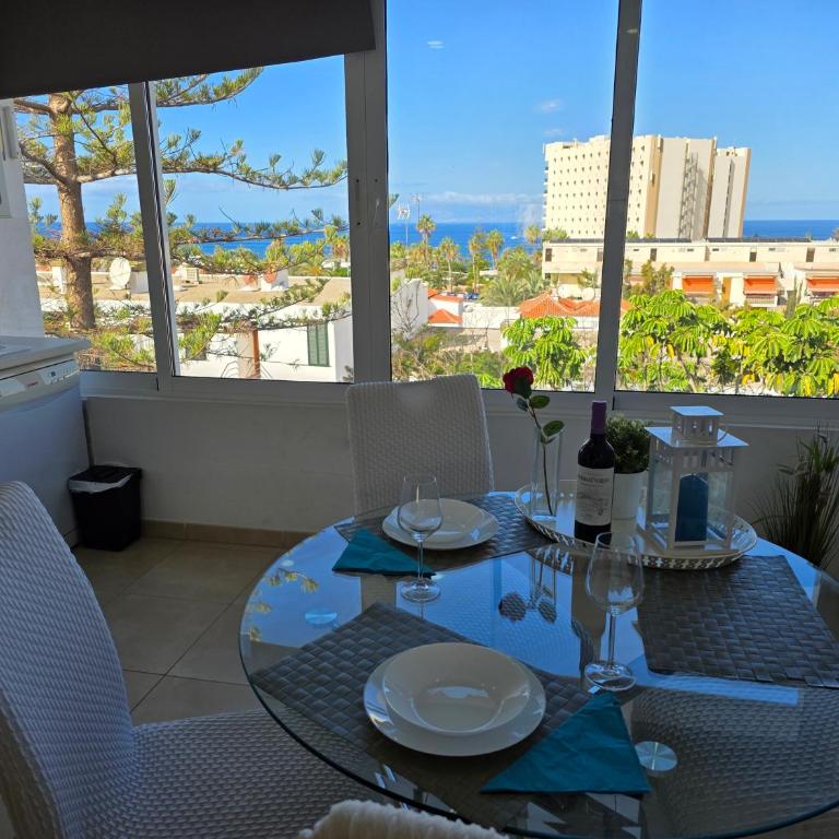 Apartment Jacaranda 2 by sea and beach, pool, very central, dishwasher, Wifi, fantastic seaview - Apartamento de 2 dormitorios - 7