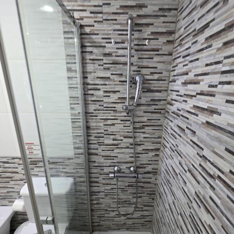 Apartment Jacaranda 2 by sea and beach, pool, very central, dishwasher, Wifi, fantastic seaview - Apartamento de 2 dormitorios - 22