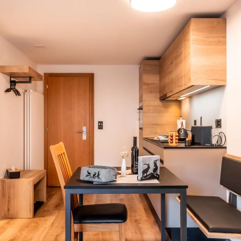 Studio Enzian - Matterhorn Sicht bei der Bergbahn Inspiringplaceszermatt - Apartamento de 1 dormitorio - 13