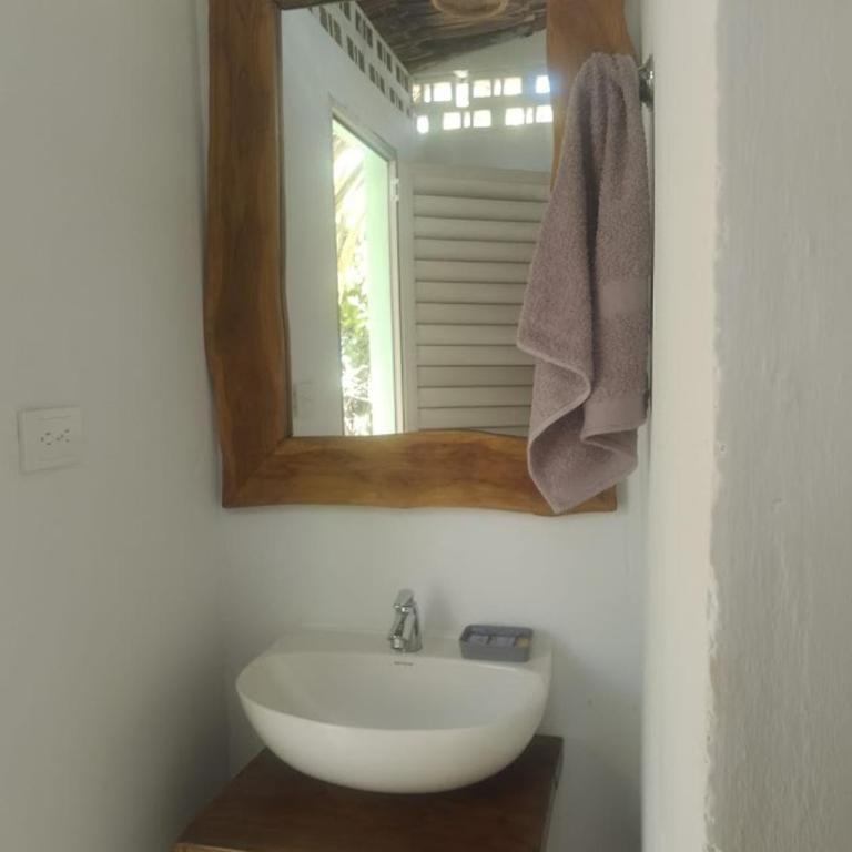 Cabaña Las Tres Palmas in San Bernardo del Viento - Three-Bedroom Vacation Home - 57