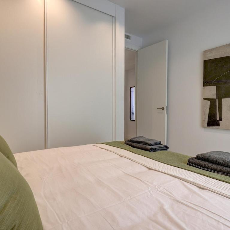 Ground Floor, Sea View Apartment at Estepona Hills! - Apartamento de 3 dormitorios - 64