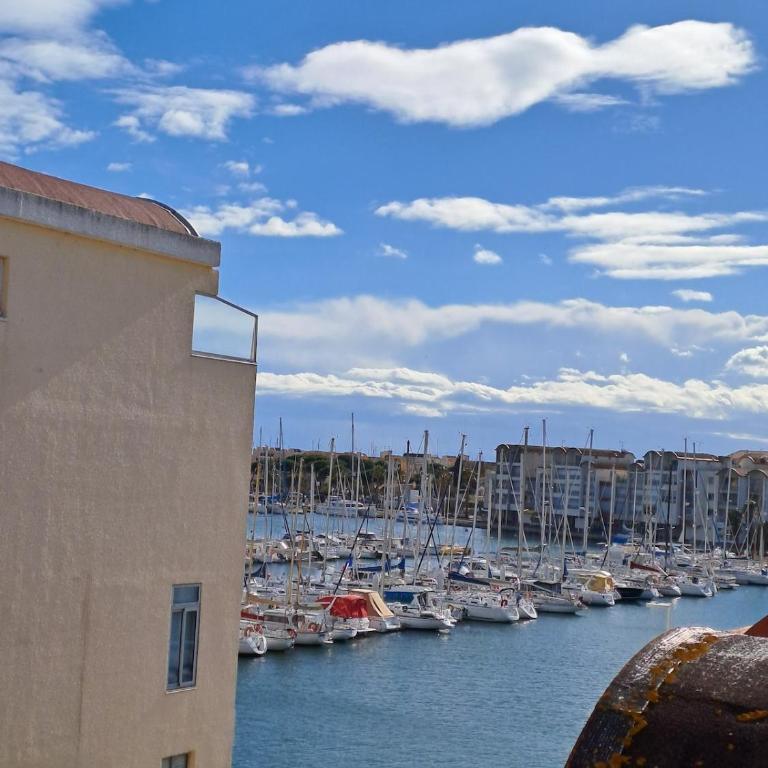 Spacieux duplex sur le port - Appartement 2 Chambres avec Vue sur le Port - 3