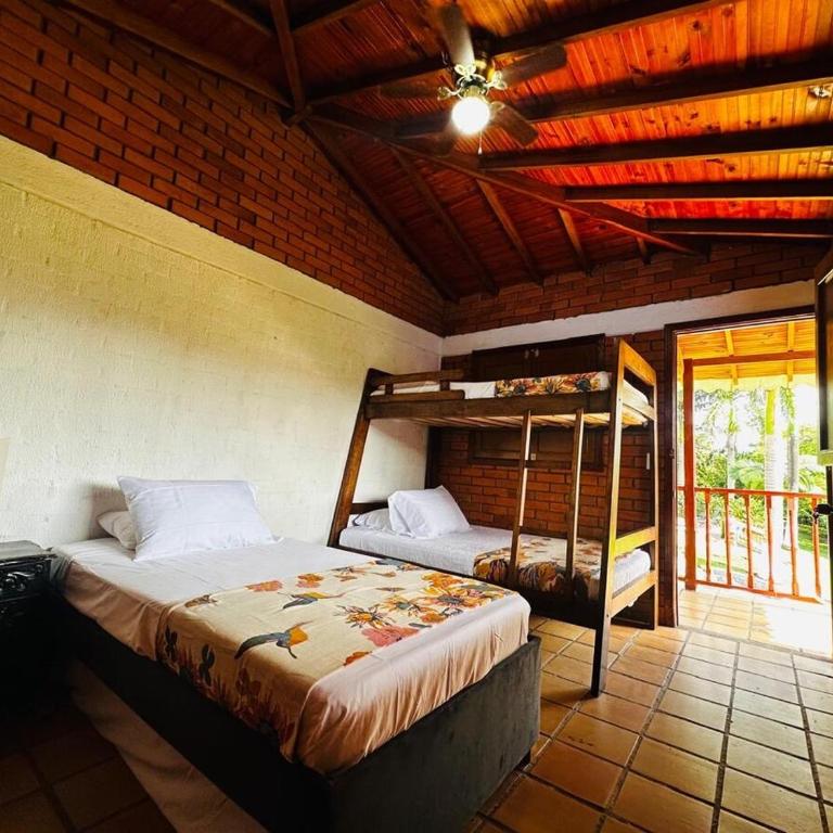 Farm in Montenegro, Quindío - Chalet - 10
