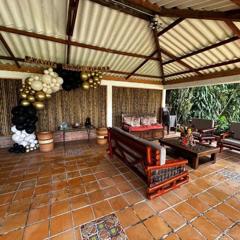 Farm in Montenegro, Quindío - Chalet - 27