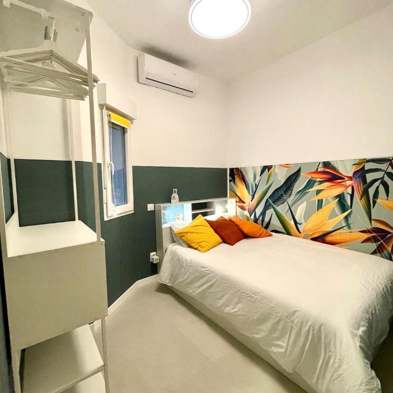 Madrid Rio 8 People 3 Bedrooms 3 Bathrooms 2 Patios Parking - Apartment - 23