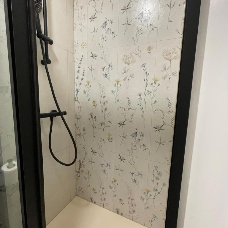 Madrid Rio 8 People 3 Bedrooms 3 Bathrooms 2 Patios Parking - Apartment - 32