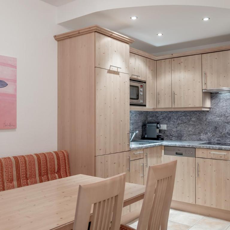 Hotel Garni Alpenresidenz Zimmer & Aparts - Apartment mit 2 Schlafzimmern - Untergeschoss - 3